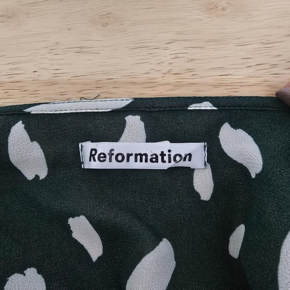 Reformation Dress Womens Small Green Wrap Midi 3/4 Sleeve‎ Tie Waist Dot Print - Picture 4 of 11